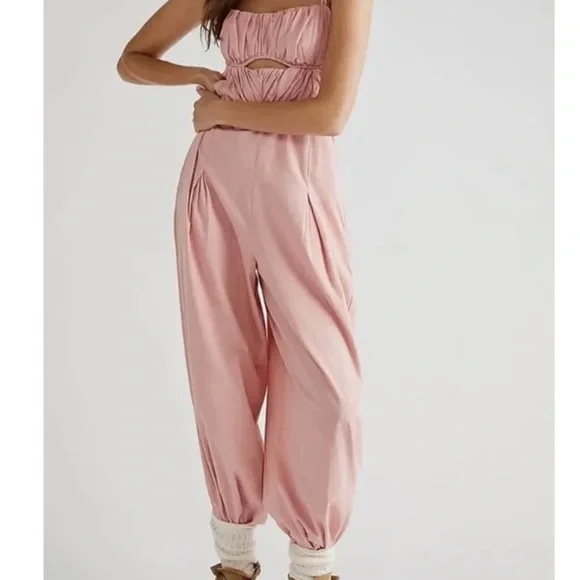 Free People Kingston Pink Cut Out Sleeveless Cozy Barrel Leg Jumpsuit - Picture 4 of 6